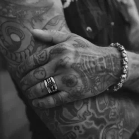 Inel cu pumnal Chrome Hearts Dagger