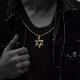 Pandantiv Star of David din aur de 22K